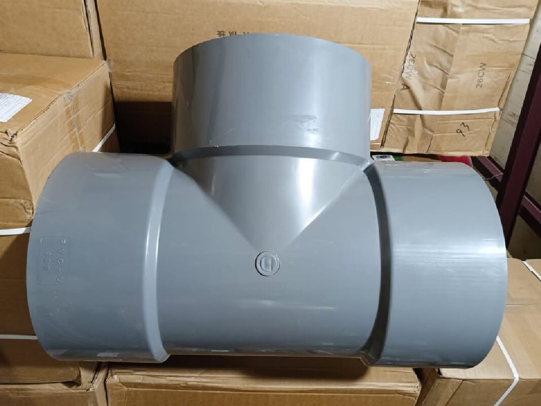 danh mục Tê uPVC
